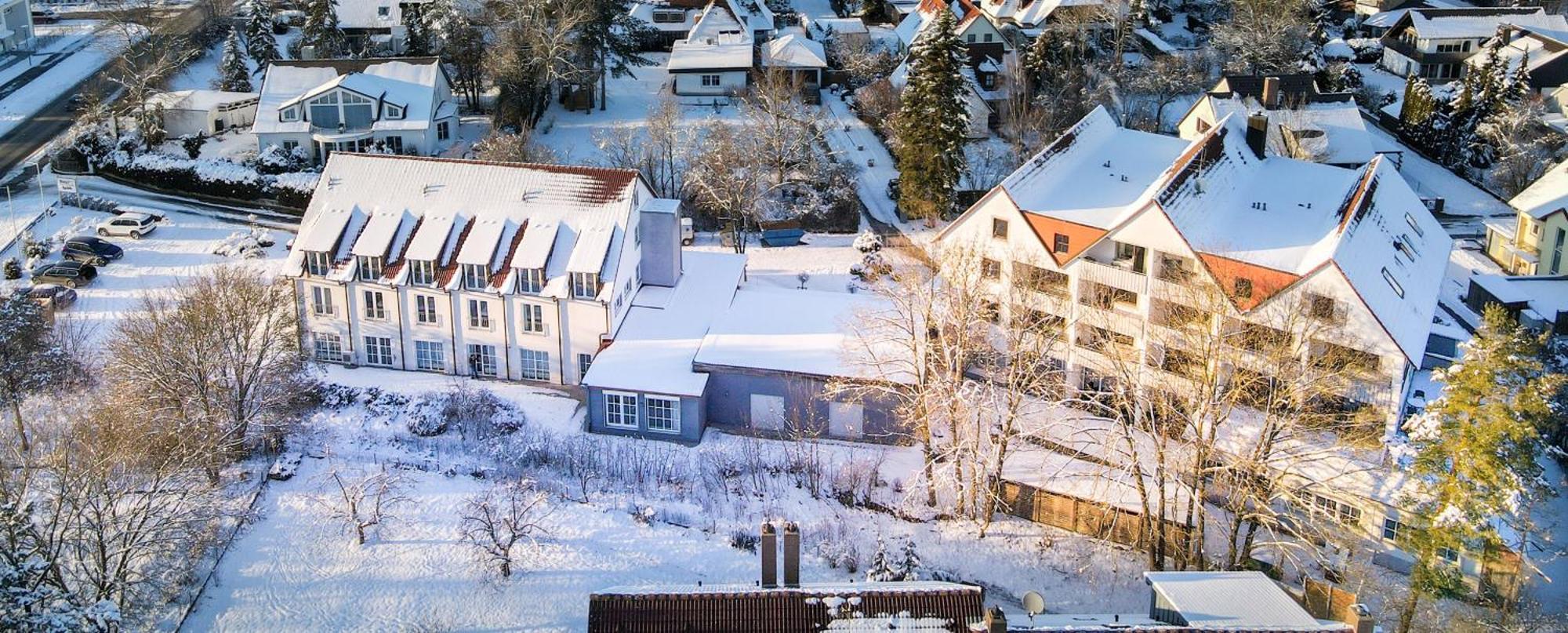 Hotel Am Kurpark Spaeth Бад-Виндсхайм Экстерьер фото